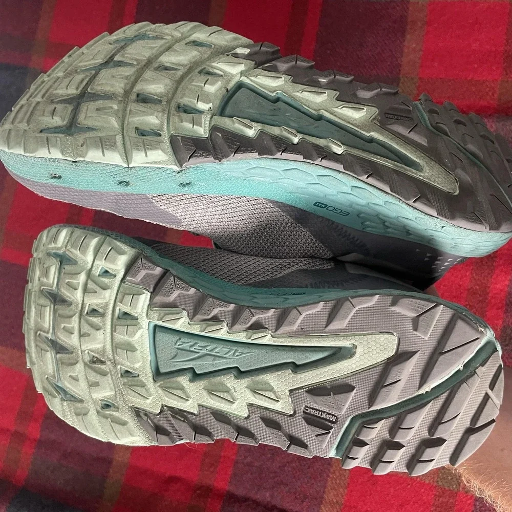 Altra Trail Running Shoes Womens Size 9.5 Gray EGO MaxTrac Athletic Timp 4